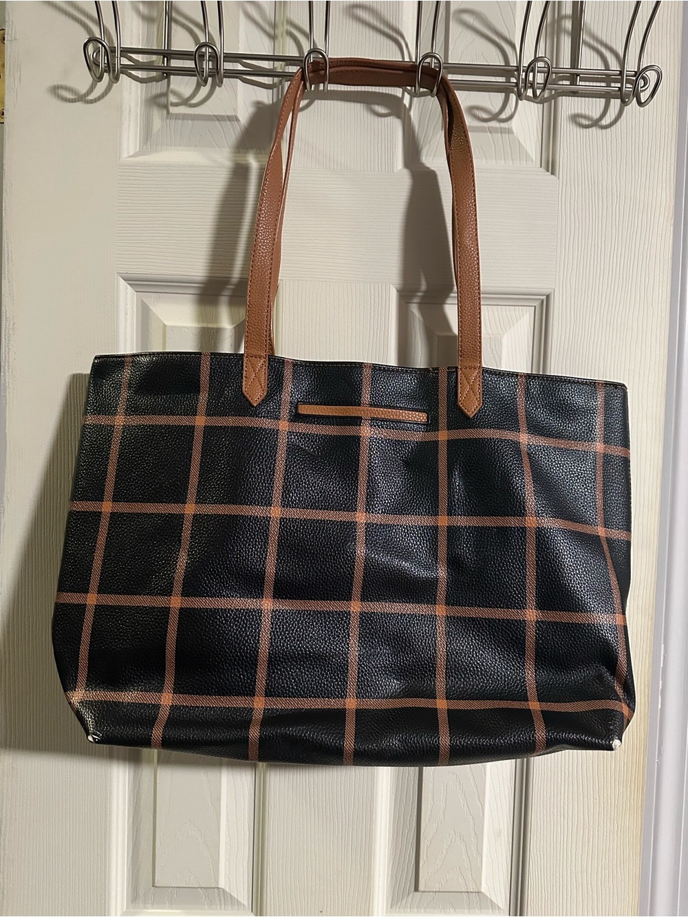 thirty-one Black Tote with Brown Grid and Brown Handles